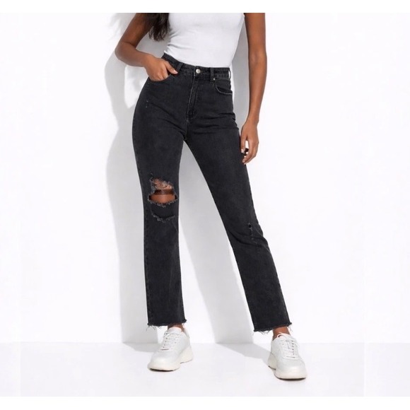 Abercrombie & Fitch Denim - Abercrombie & Fitch Curve Love The Skinny High Rise Distressed Black Jeans 27/4S